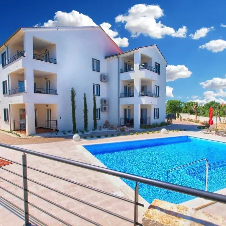 Apartments Ivan 1396